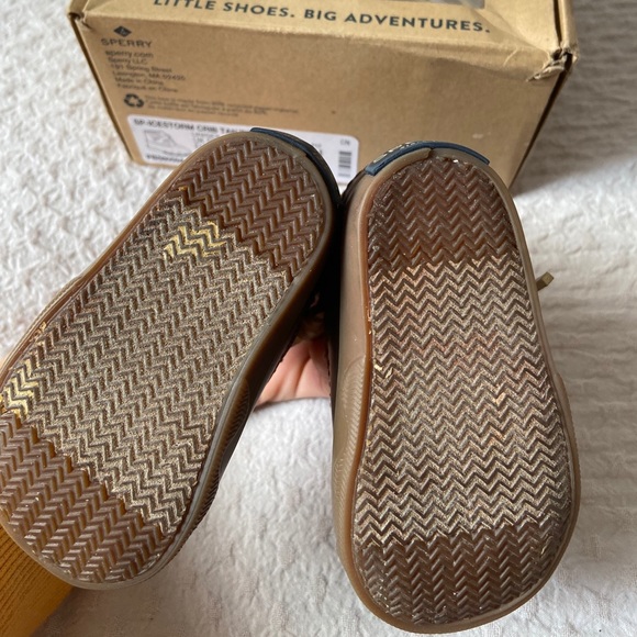 Baby Shoes - Picture 3 of 3